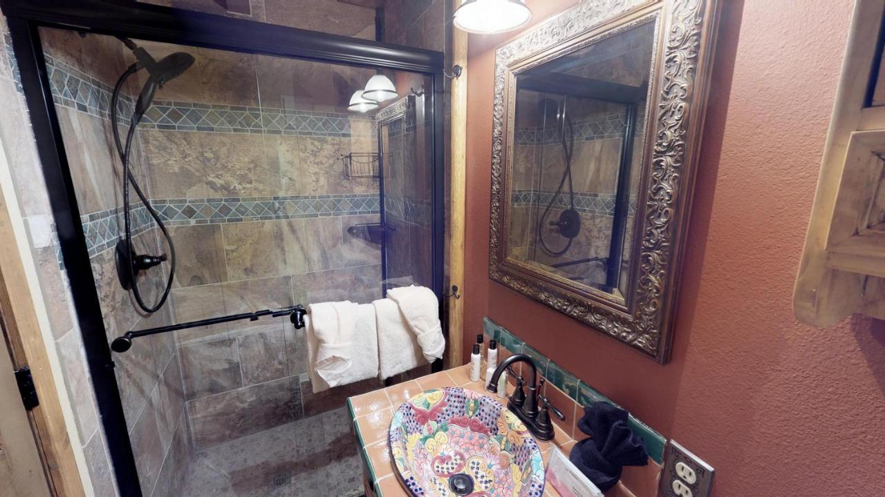 Aspen West 5 Townhouse With High Speed Wifi Leilighet Red River Eksteriør bilde